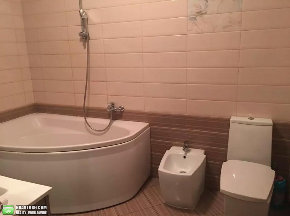 Rent out 2-room apartment. Киев,  Барбюса — photo 6