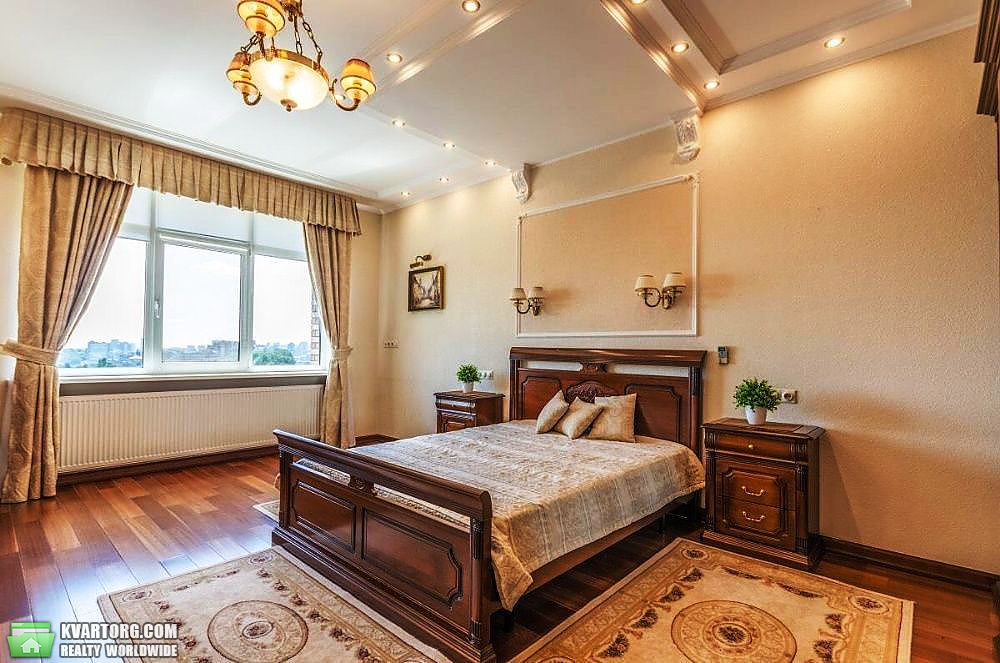 Rent out 4-room apartment. Киев,  Леси Украинки бул — photo 3