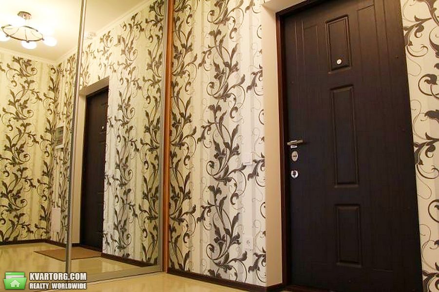 Rent out 1-room apartment. Киев, сикорского — photo 9