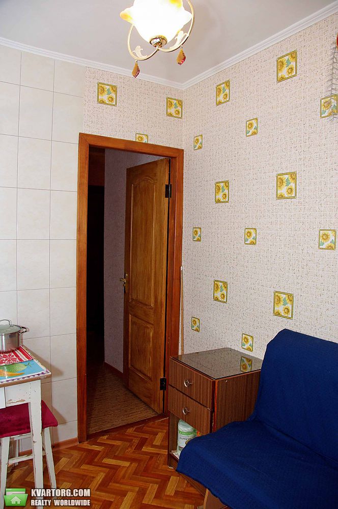 Sell 2-room apartment. Харьков, м-он №2 — photo 9