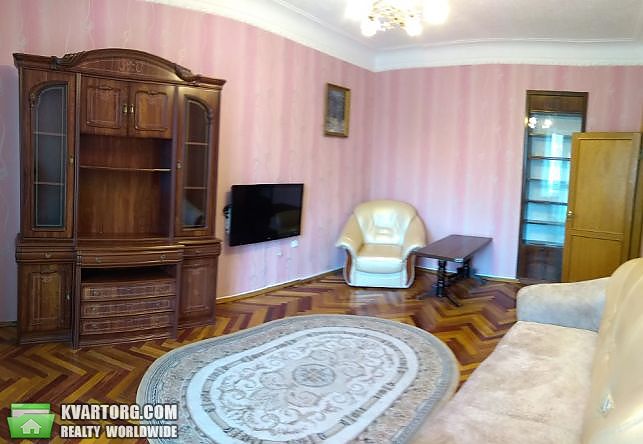 Rent out 2-room apartment. Киев,  Барбюса — photo 1