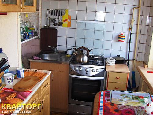 Rent out 2-room apartment. Киев,  Братиславская — photo 1