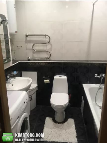 Rent out 1-room apartment. Киев,  Голосеевская 13а — photo 9