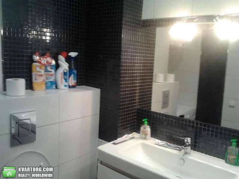 Sell 1-room apartment. Киев,  Львовская — photo 9