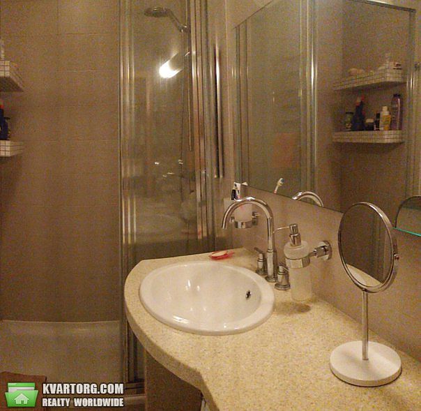 Sell 2-room apartment. Днепропетровск, свердлова — photo 1