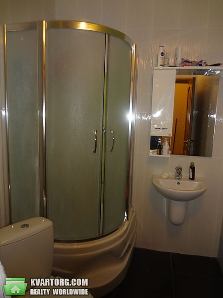 Rent out 2-room apartment. Киев, Гришко — photo 4