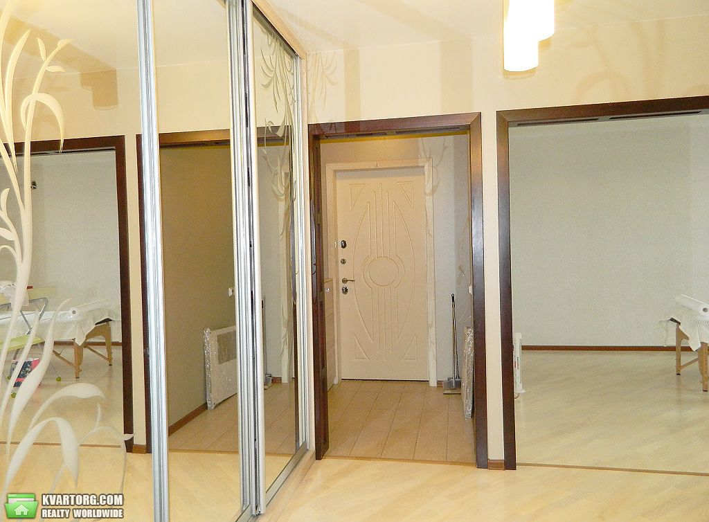 Sell 3-room apartment. Киев,  Пчелки — photo 4