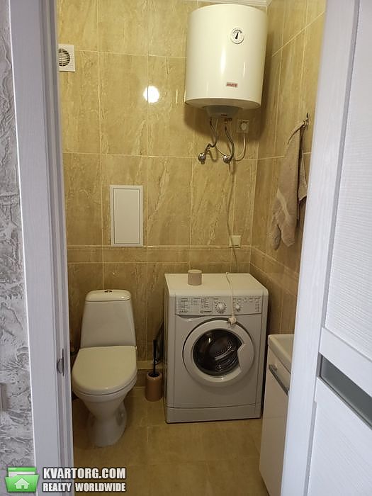 Rent out 3-room apartment. Киев,  Шелковичная — photo 9