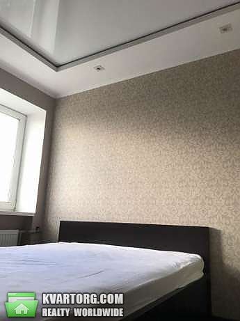 Rent out 2-room apartment. Киев,  Привокзальная — photo 1