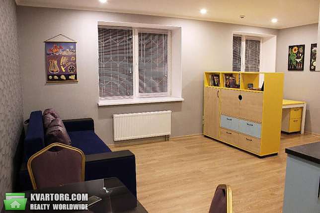 Rent out 1-room apartment. Киев,  Лебединская — photo 6