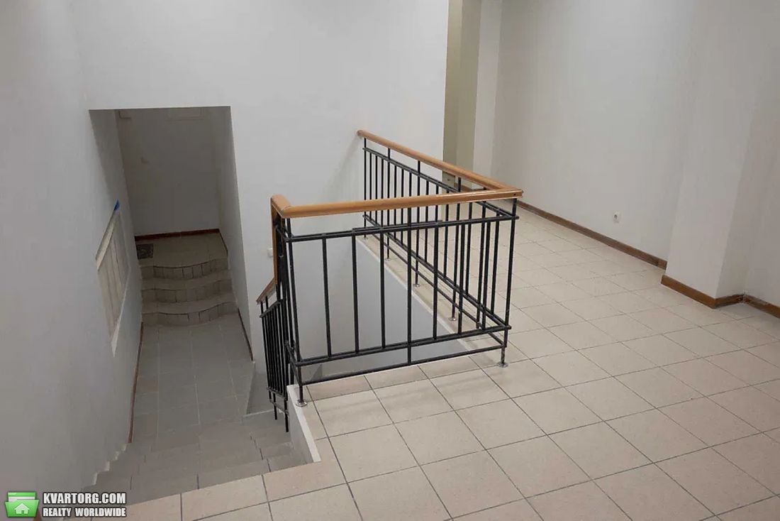 Rent out office. Киев,  Нижний Вал — photo 2
