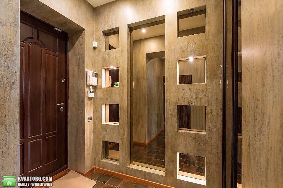 Rent out 2-room apartment. Киев,  Кропивницкого — photo 7