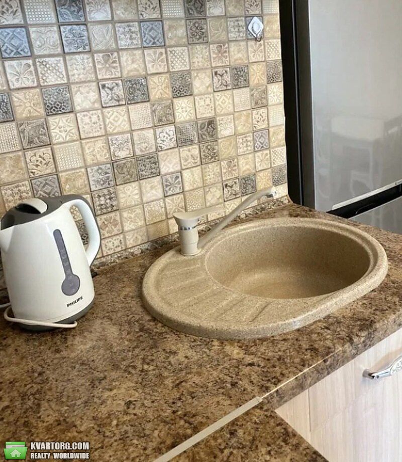 Rent out 1-room apartment. Киев, Демеевская — photo 4