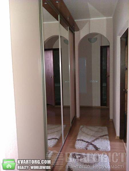 Sell 3-room apartment. Киев, Декабристов — photo 1