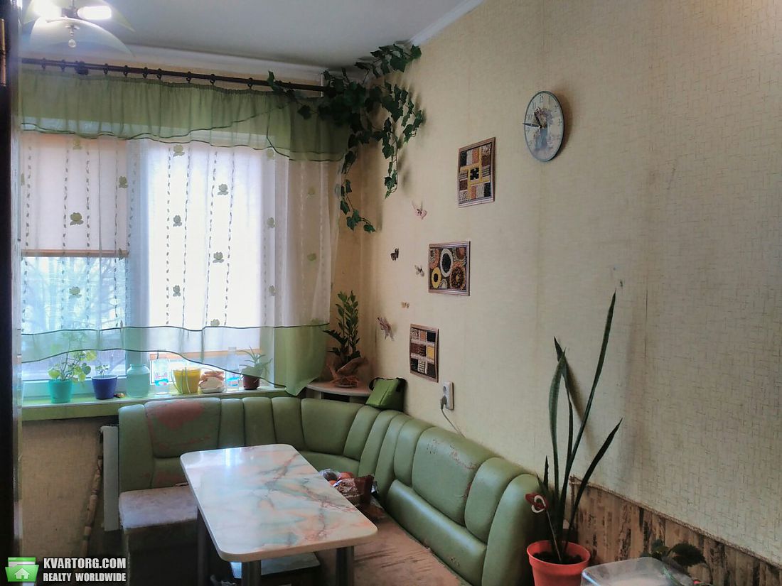 Sell 3-room apartment. Киев,  Автозаводская — photo 5