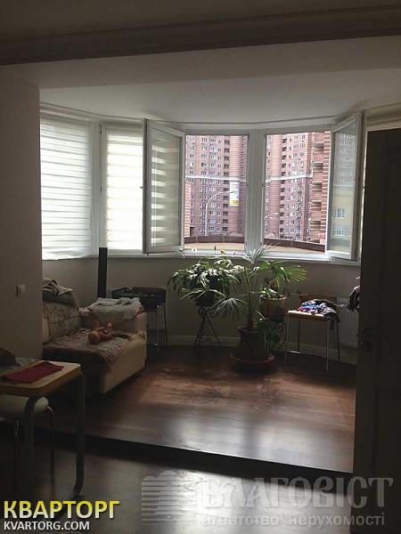 Sell 2-room apartment. Киев, Голосеевская — photo 1