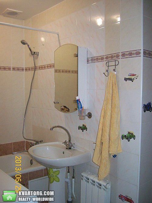 Rent out 2-room apartment. Киев,  Большая Васильковская — photo 5