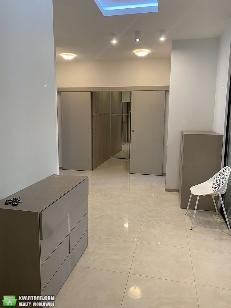 Rent out 3-room apartment. Киев, Драгомирова — photo 6