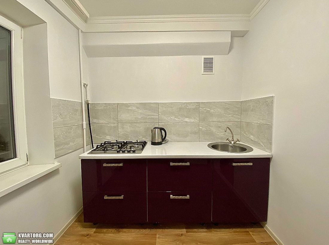 Rent out 1-room apartment. Киев, Мілютенка — photo 1
