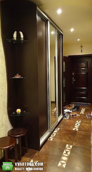 Rent out 2-room apartment. Киев,  Черновола — photo 6