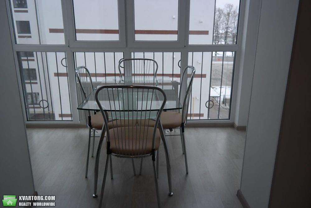Rent out 2-room apartment. Киев, Авиаторов — photo 4