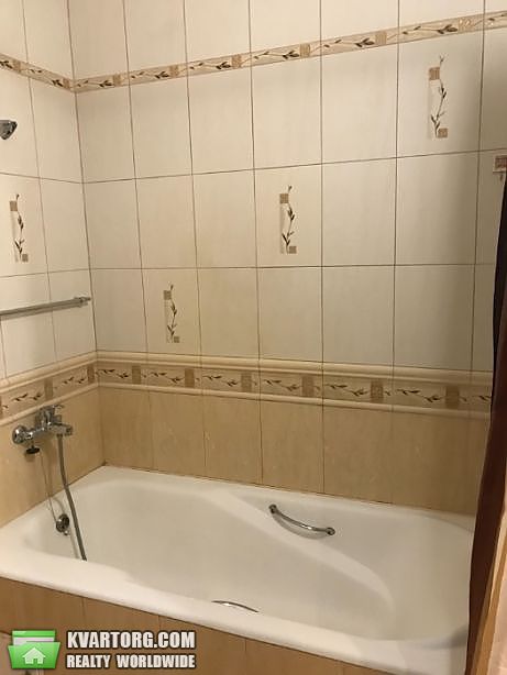 Rent out 3-room apartment. Киев,  Просвещения — photo 7