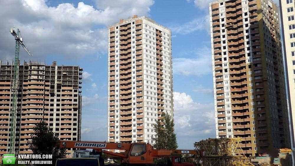 Sell 2-room apartment. Киев, Крушельницкой ул. — photo 2