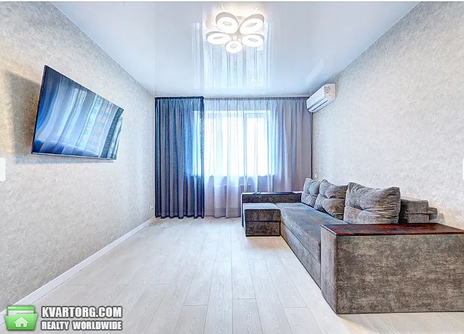 Rent out 2-room apartment. Киев, Воскресенька — photo 7