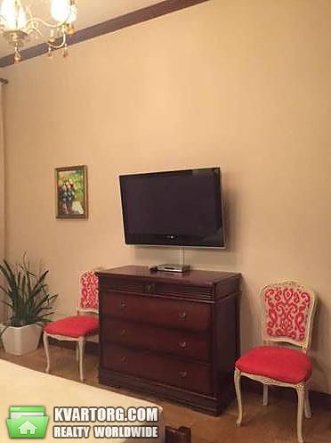 Sell 5-room apartment. Киев,  ул. Большая Житомирская — photo 1