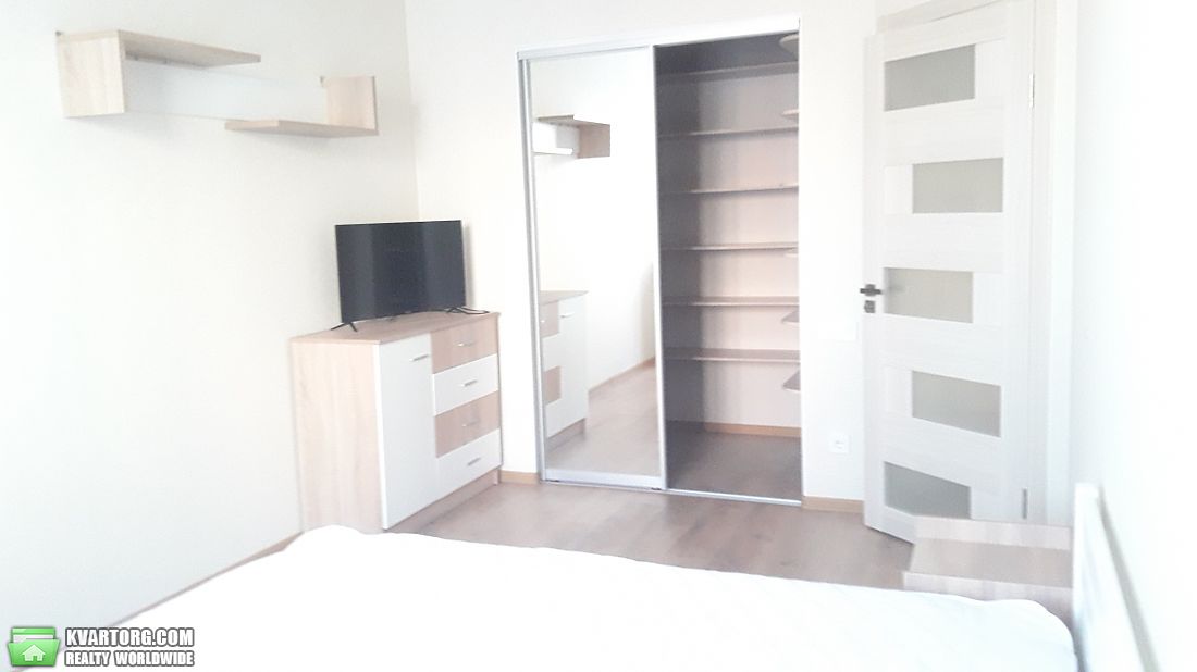 Rent out 1-room apartment. Одесса,  Вильямса — photo 1