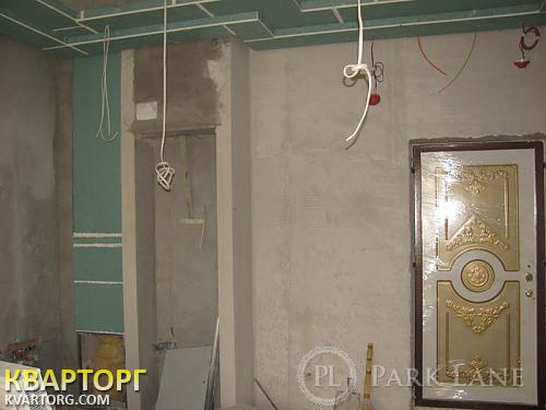 Sell 2-room apartment. Киев,  Драгомирова — photo 3