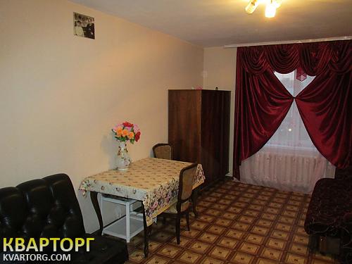 Rent out 3-room apartment. Киев,  Ахматовой — photo 1