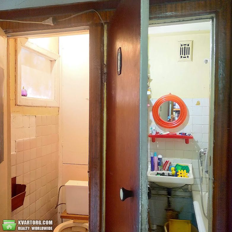Sell 2-room apartment. Киев, миколайчука — photo 9