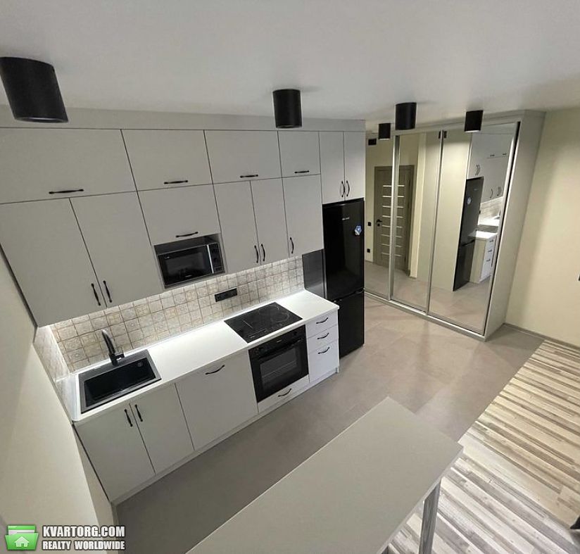 Rent out 1-room apartment. Киев, Надднипрянское шоссе — photo 6