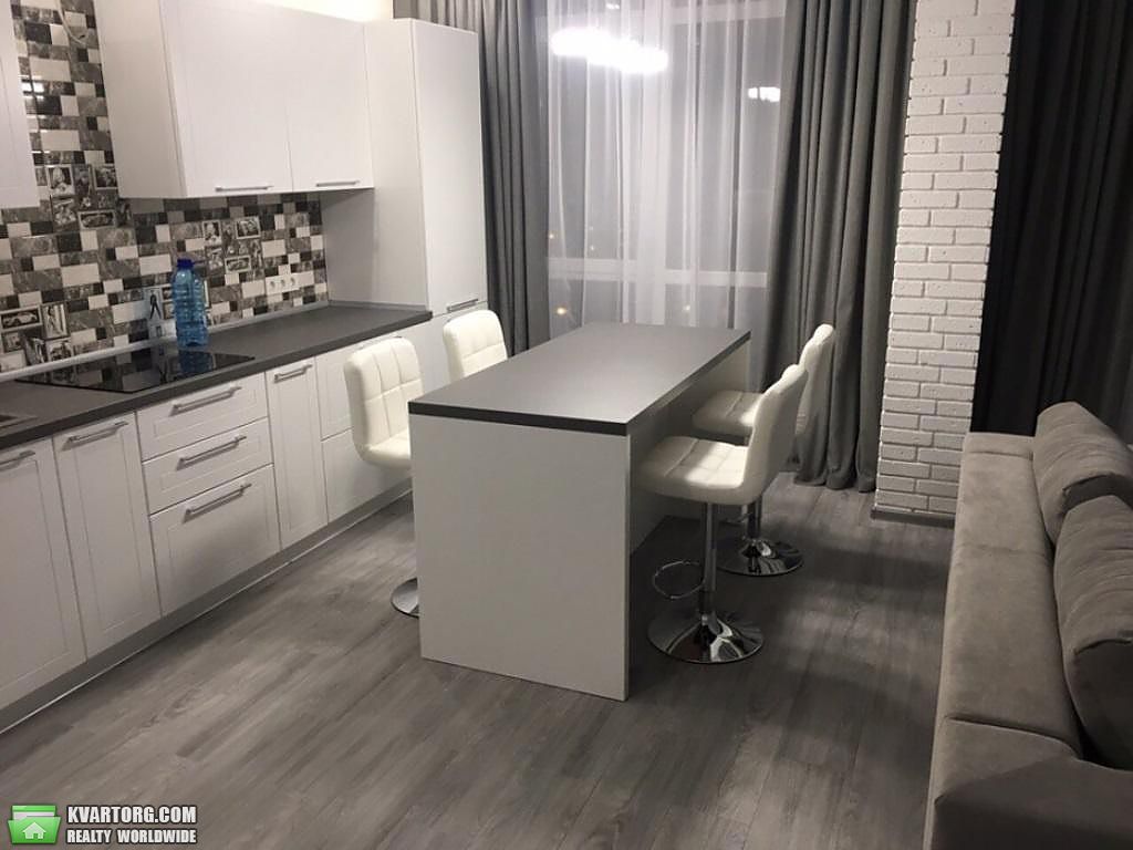 Rent out 2-room apartment. Киев,  Подвысоцкого — photo 2