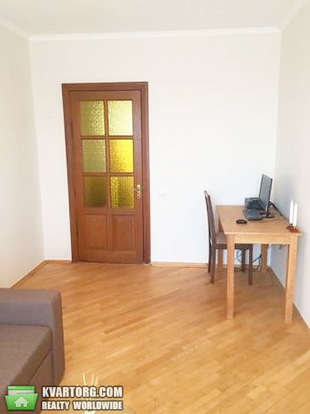 Rent out 3-room apartment. Киев,  Борщаговская — photo 3