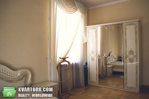 Sell 4-room apartment. Киев,  Богдана Хмельницкого — photo 1