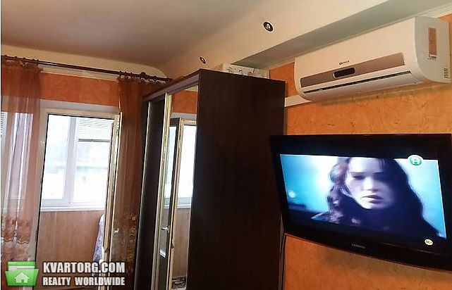 Sell 1-room apartment. Киев, Кирилловская — photo 2