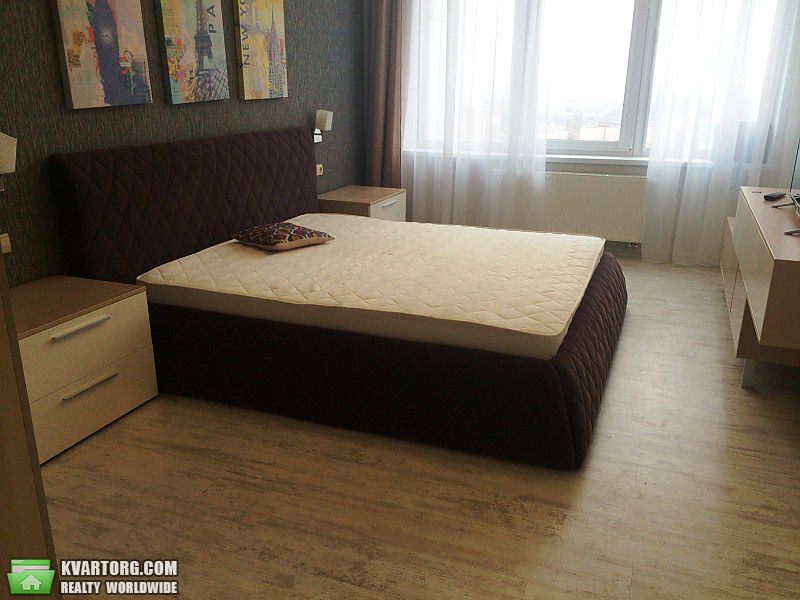 Rent out 2-room apartment. Киев,  Драгомирова — photo 5