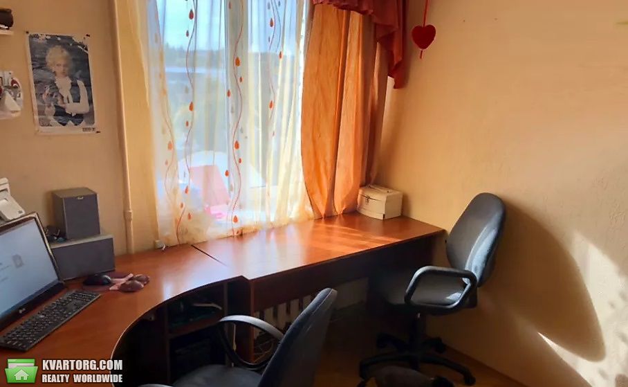 Sell 3-room apartment. Киев,  Стратегическое шоссе — photo 10
