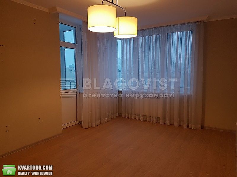 Sell 3-room apartment. Киев, ул. Лебедева-Кумача — photo 7