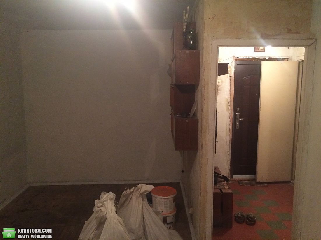 Sell 1-room apartment. Киев,  Нововокзальная — photo 3