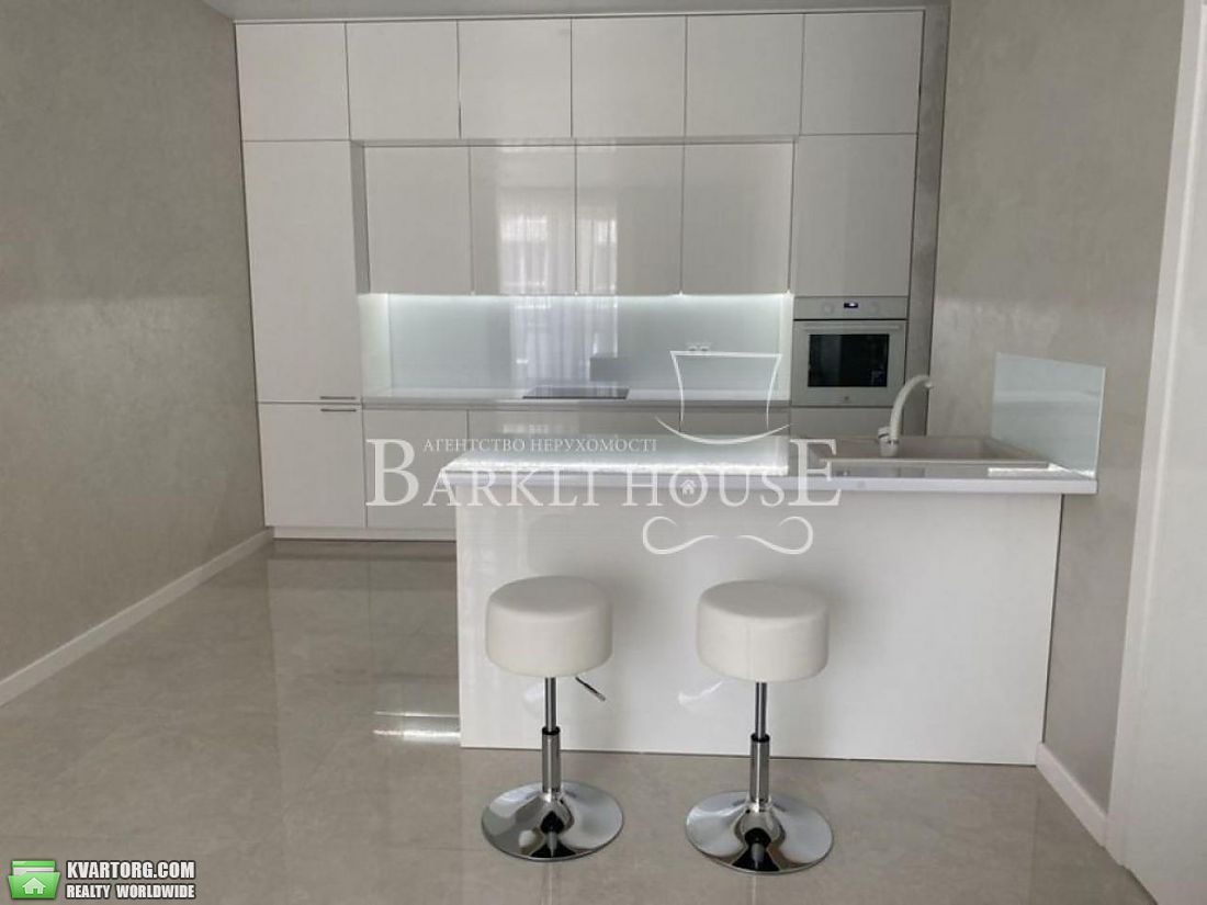 Rent out 2-room apartment. Киев,  Лейпцигская — photo 1