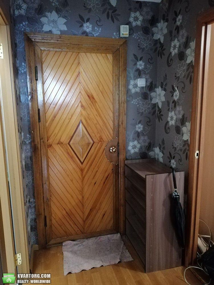 Rent out 1-room apartment. Киев,  Нежинская — photo 4