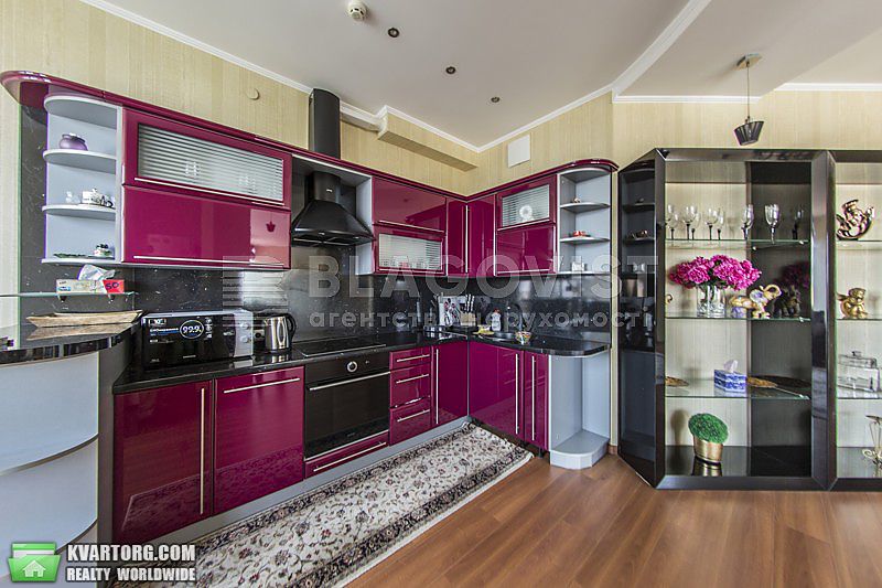 Rent out 2-room apartment. Киев,  Шевченко бул — photo 3