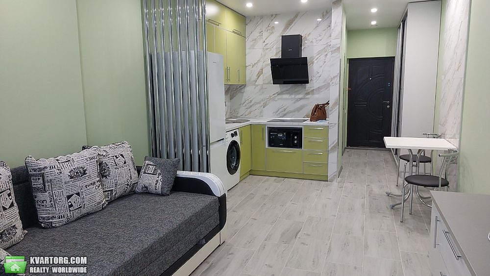 Rent out 1-room apartment. Киев, Полевая — photo 1
