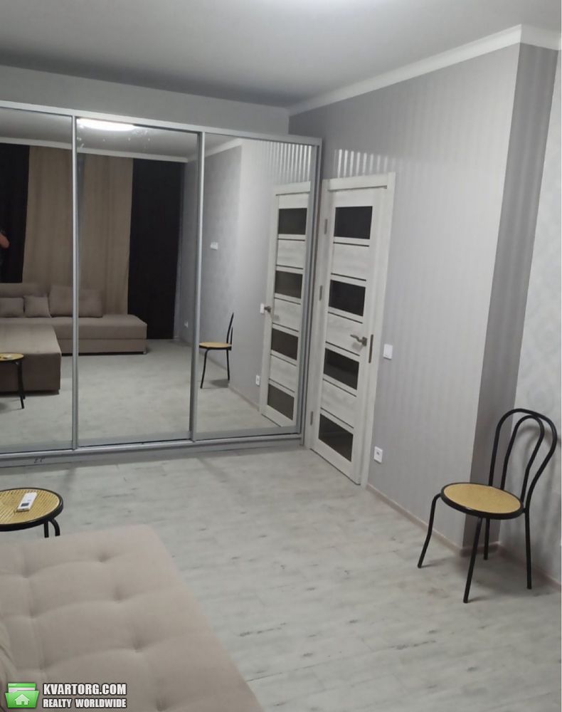 Rent out 1-room apartment. Киев,  Украинская — photo 7