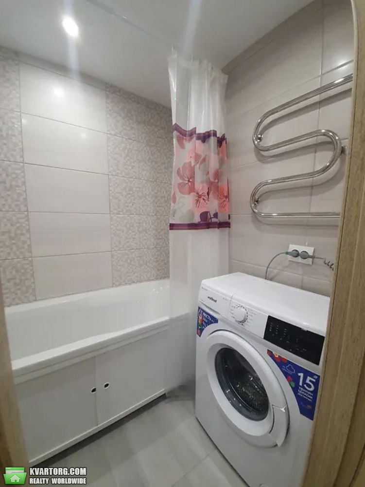 Rent out 1-room apartment. Киев,  Белорусская — photo 3