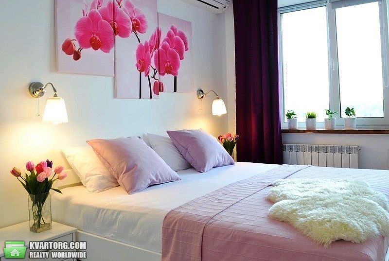 Sell 2-room apartment. Киев,  Набережно-Крещатикская — photo 1