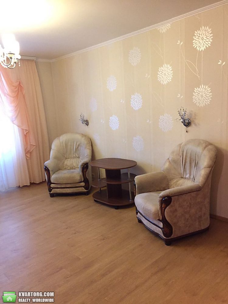 Rent out 3-room apartment. Одесса, Посмитного — photo 3
